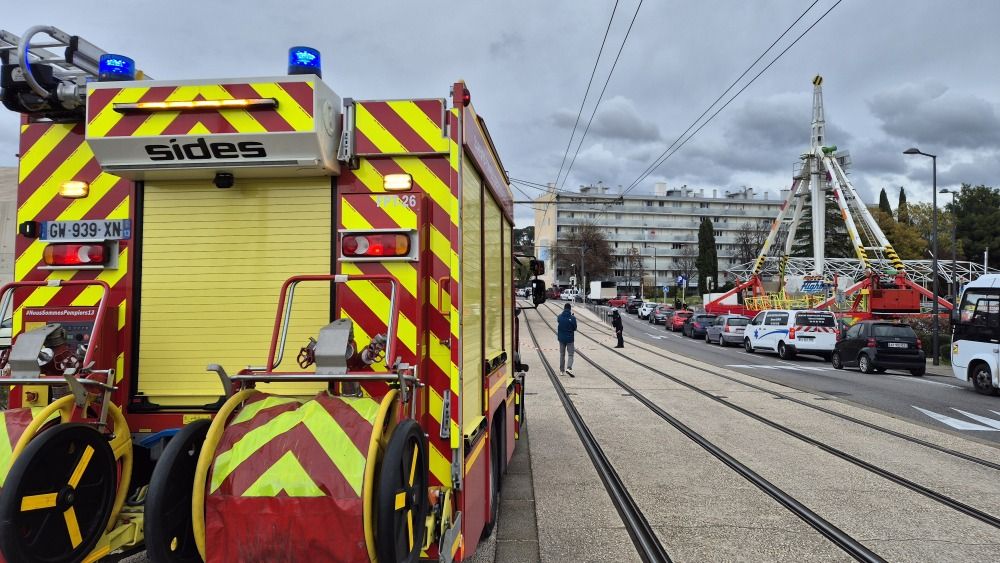 Colis suspect à Aubagne : intervention des démineurs et chaos dans le centre-ville