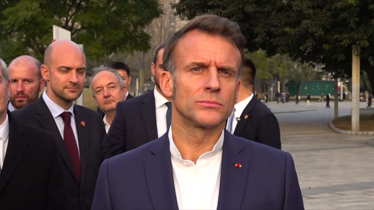 Emmanuel Macron appelle à la protection de l'industrie européenne