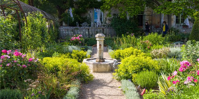 À Chédigny, le jardinage devient un art de vivre