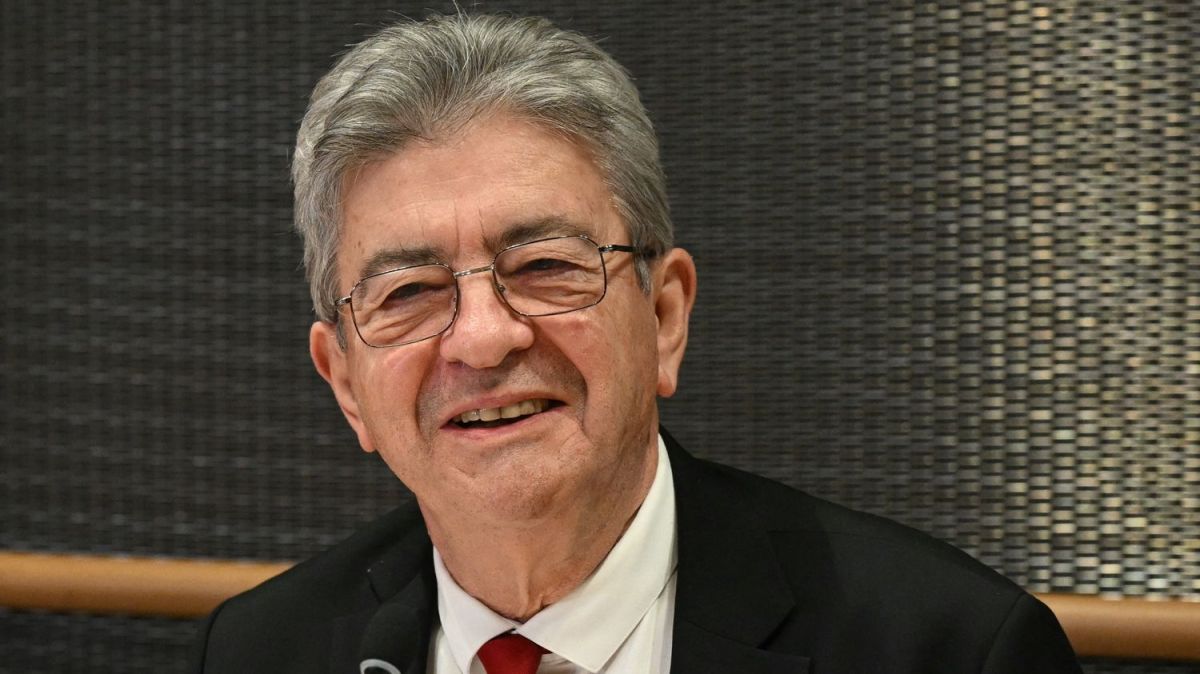 Jean-Luc Mélenchon défend son parti contre les accusations d'islamisme