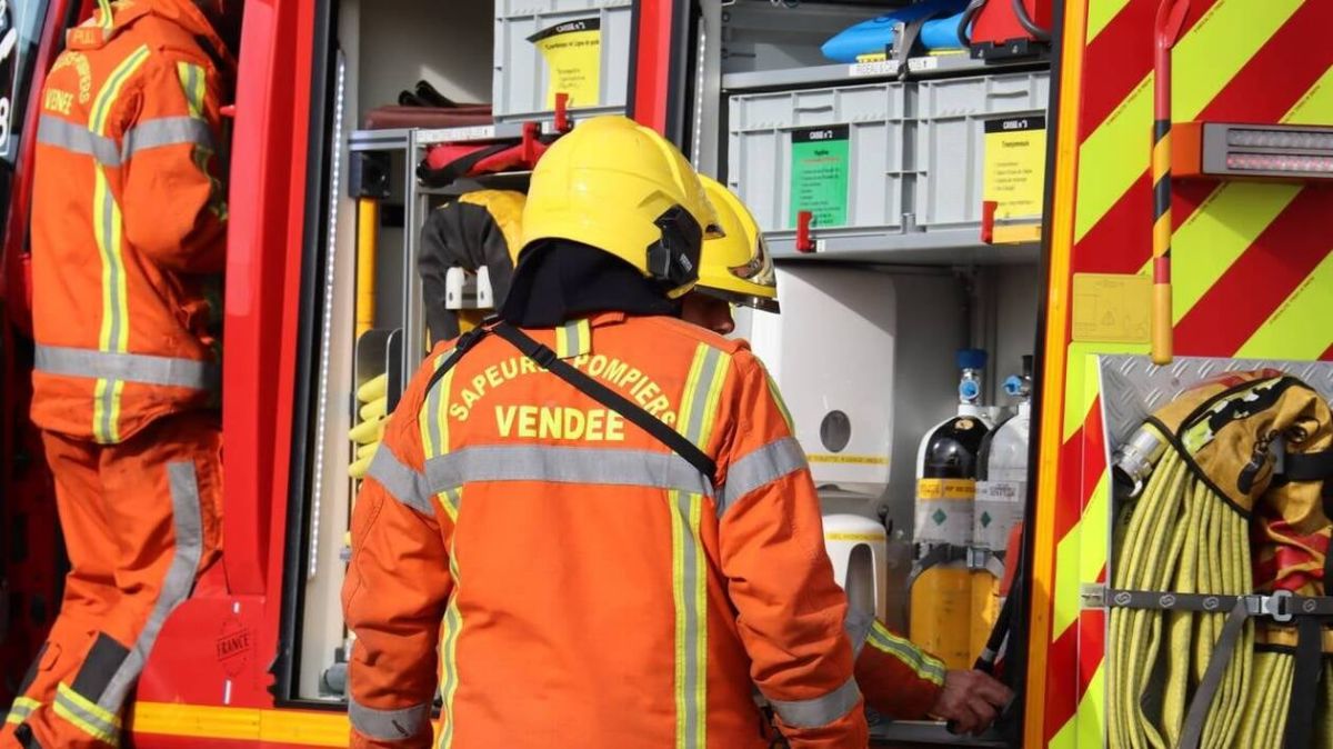 Un incendie spectaculaire ravage une maison en Vendée