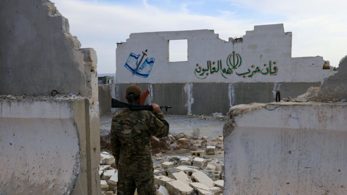 L'étrange retrait de l'Iran en Syrie : la chute d'Assad précipitée