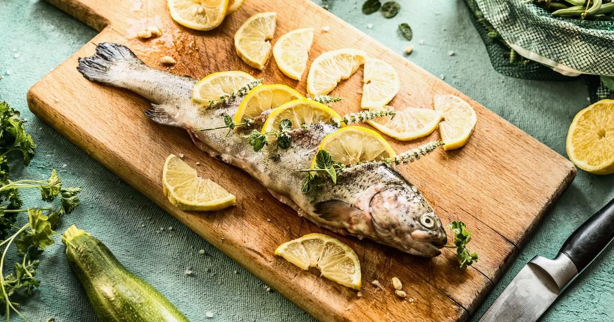 Maîtrisez l'art de vider une truite comme un pro