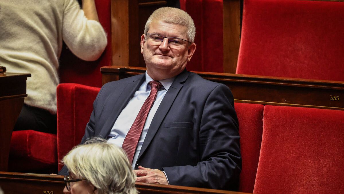 Olivier Falorni se lance à La Rochelle : un nouveau chapitre politique s'ouvre