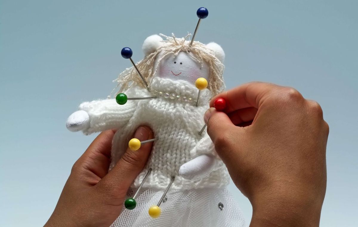 Un Sénégalais arrêté à Roissy : la sorcellerie au cœur d'une controverse