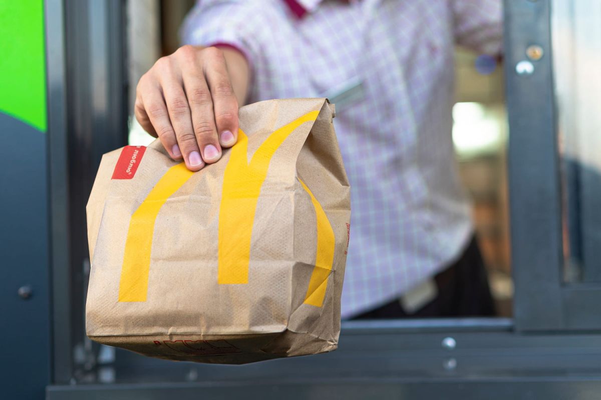 Comment les fast-foods manipulent nos envies de consommation