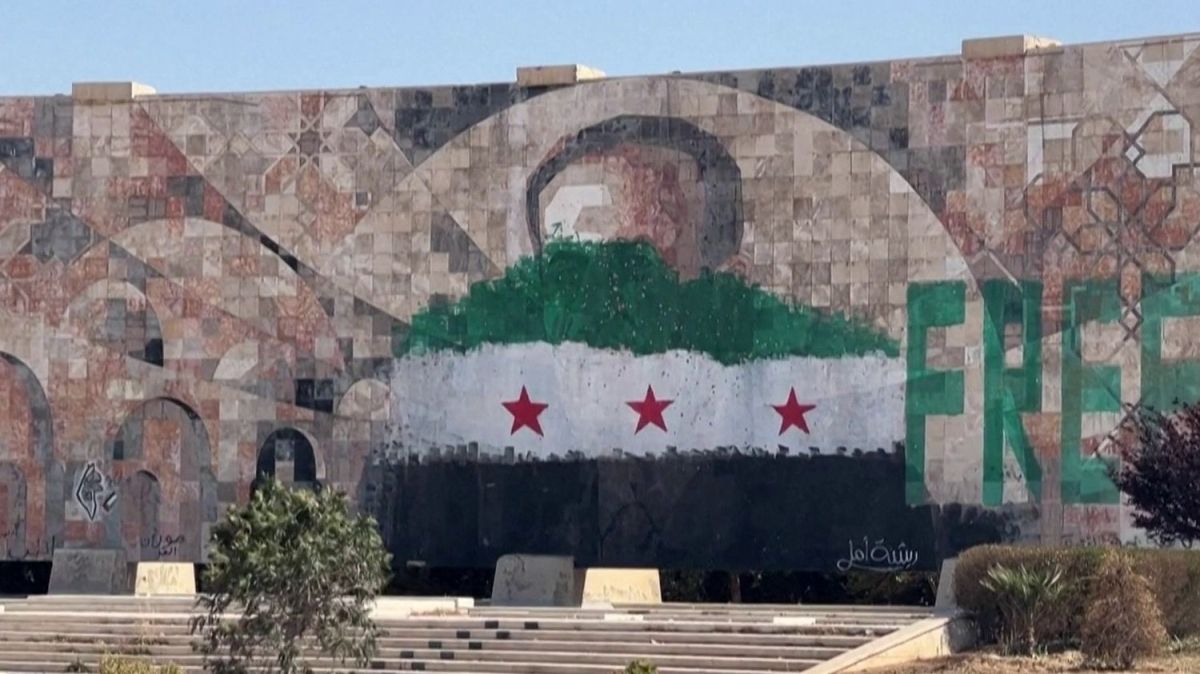 Liberté et inquiétudes : Damas, un an après la chute d'Assad
