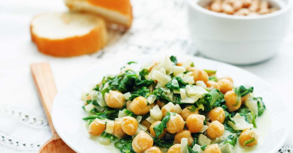 La salade de pois chiches de Julie Andrieu : une recette estivale à ne pas manquer