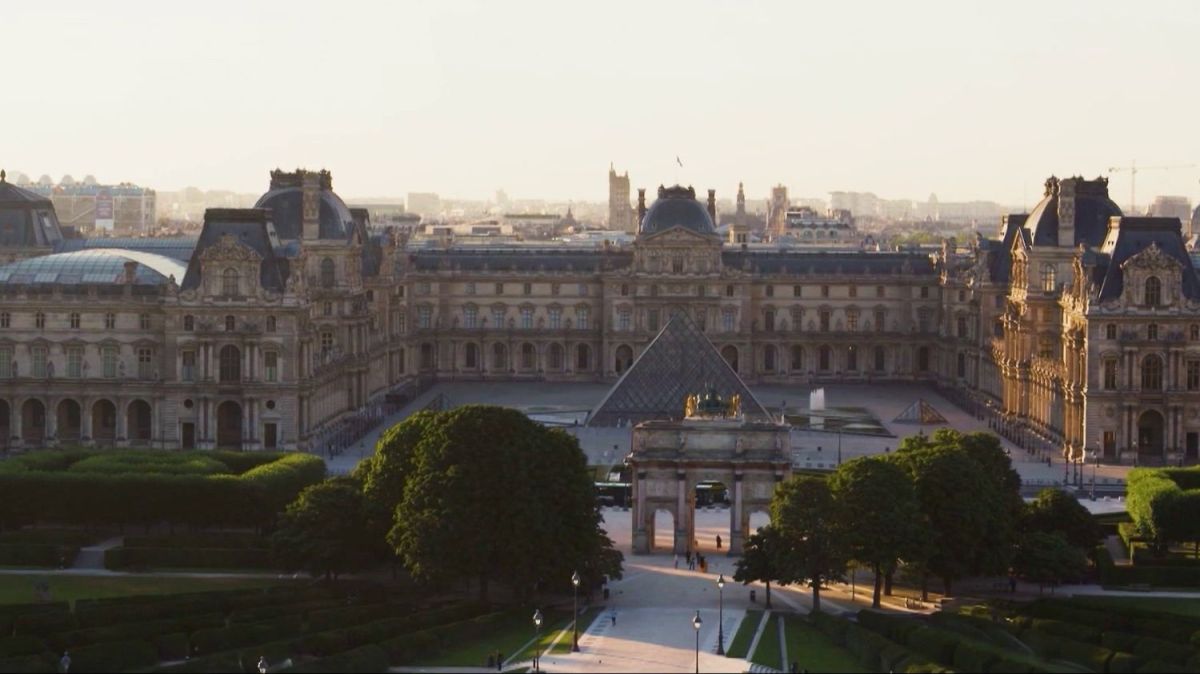 Un timing tragique : le cambriolage du Louvre évité de justesse