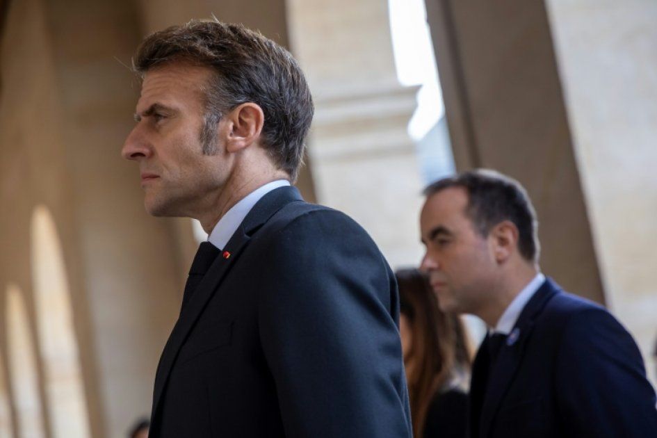 Macron en quête d'accords budgétaires avec Larcher et Braun-Pivet