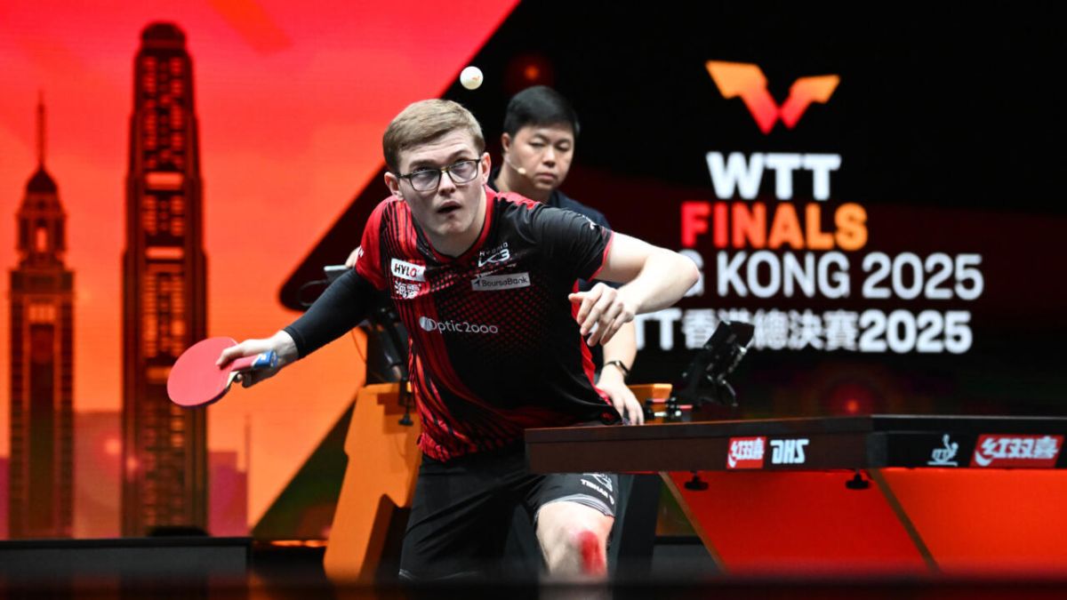 Alexis Lebrun prend du galon face à Wang Chuqin, le maître du ping-pong