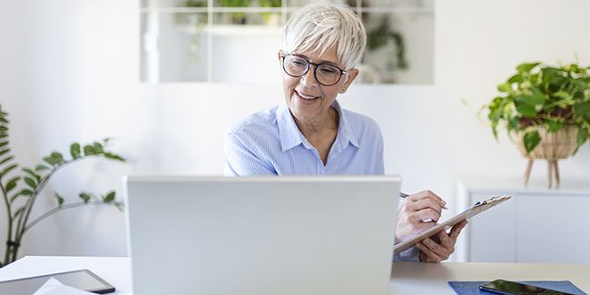 Les pièges à éviter lors du choix d'une mutuelle pour les retraités