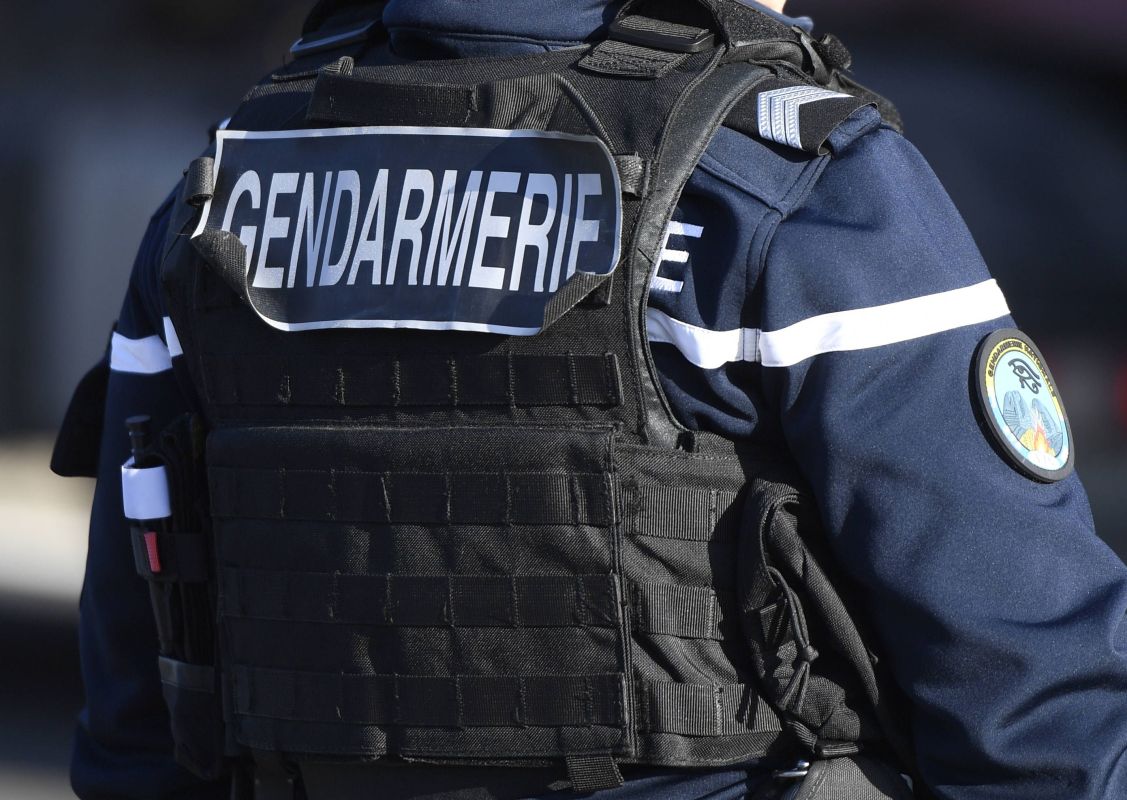 Chauffard en fuite : deux gendarmes blessés dans les Vosges