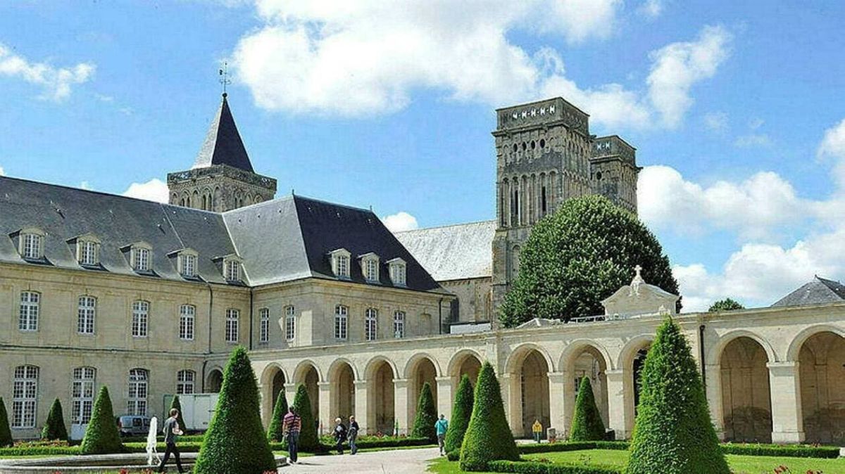 Normandie : 10 ans après la réunification, quel bilan ?