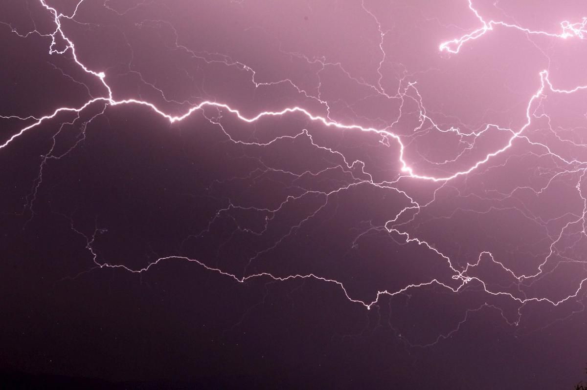 Orage tragique en Afrique du Sud : des festivaliers frappés par la foudre