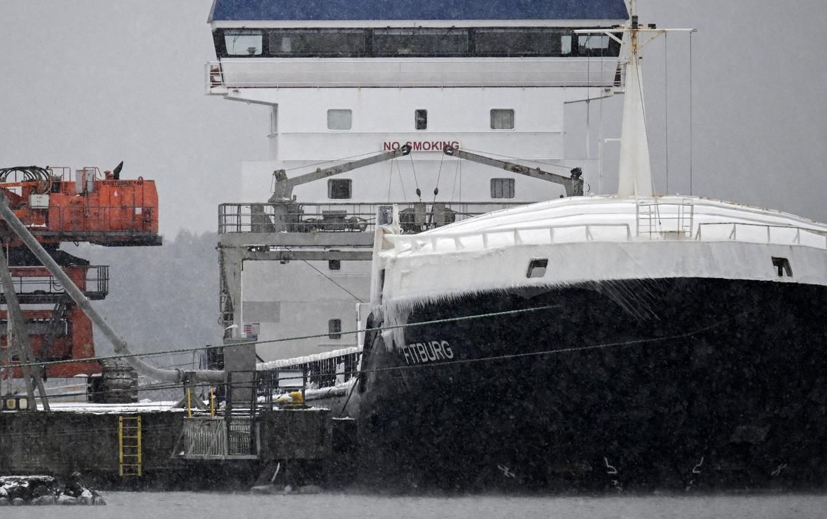 Un cargo russe soupçonné d'avoir endommagé un câble sous-marin en Finlande