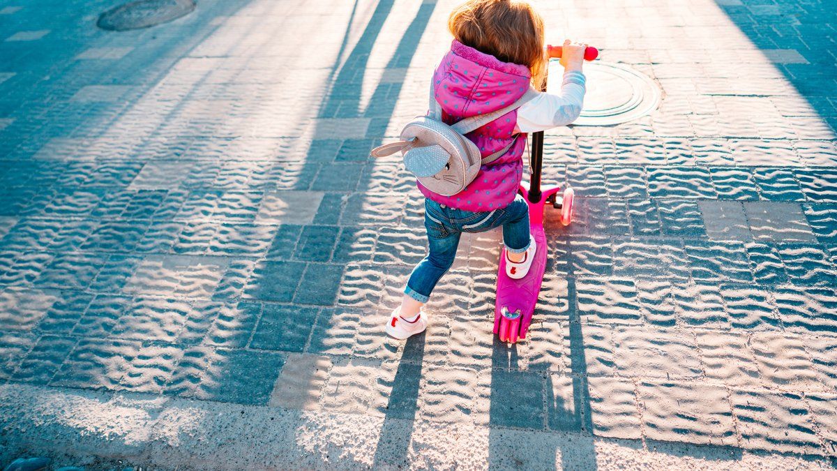 Collision tragique : une fillette de 6 ans se bat pour sa vie après un accident à Toulouse