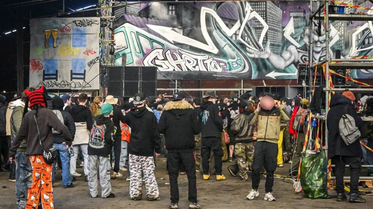 Des teufeurs s'installent près du Mans : entre rébellion et festoiement