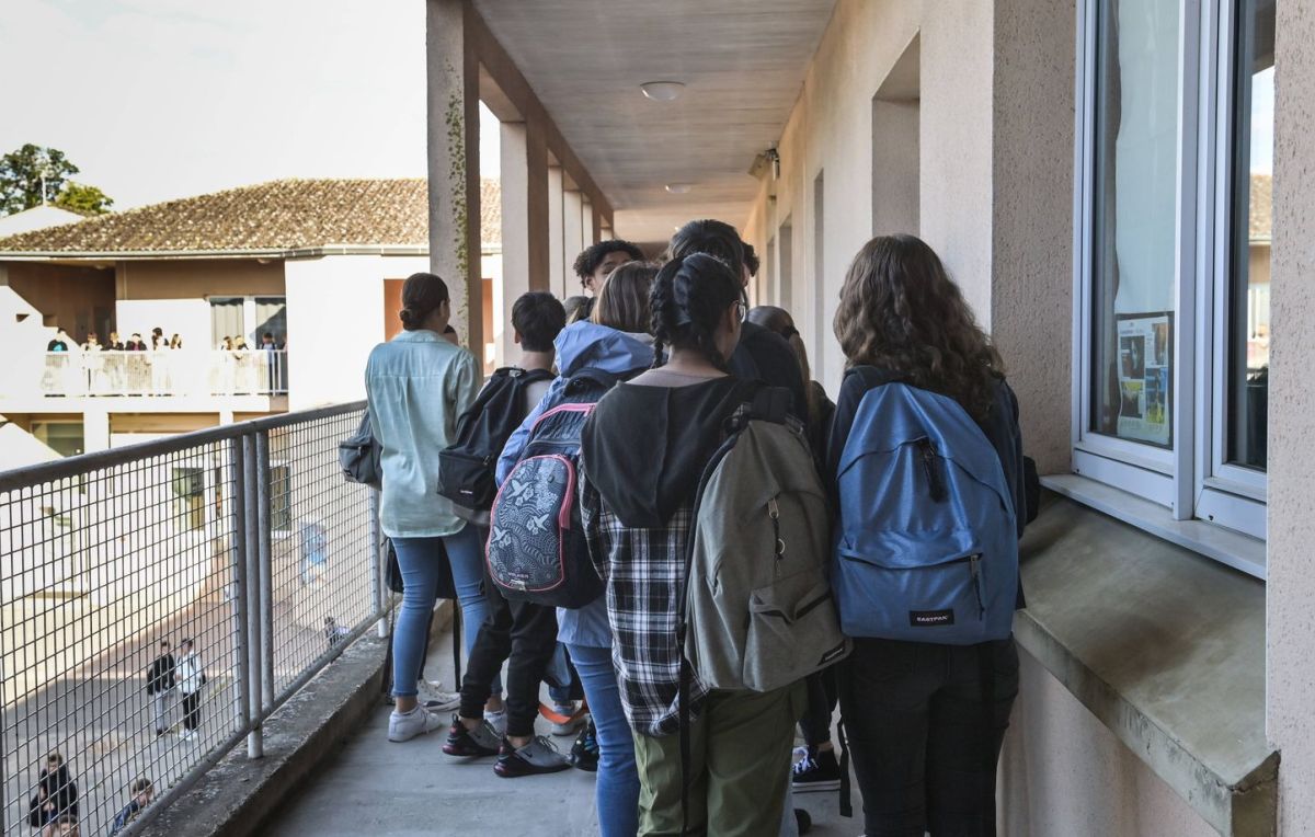 Une collégienne de 12 ans se suicide, le harcèlement en question