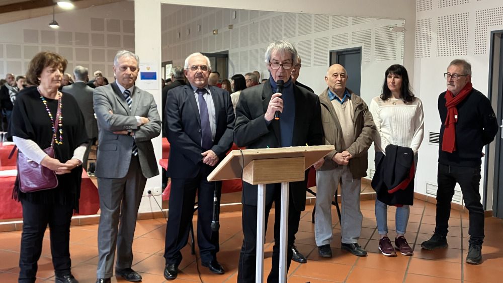 Un regard tourné vers l'avenir : Stephenn Parraud renforce l'importance des services publics à Saint-Maime