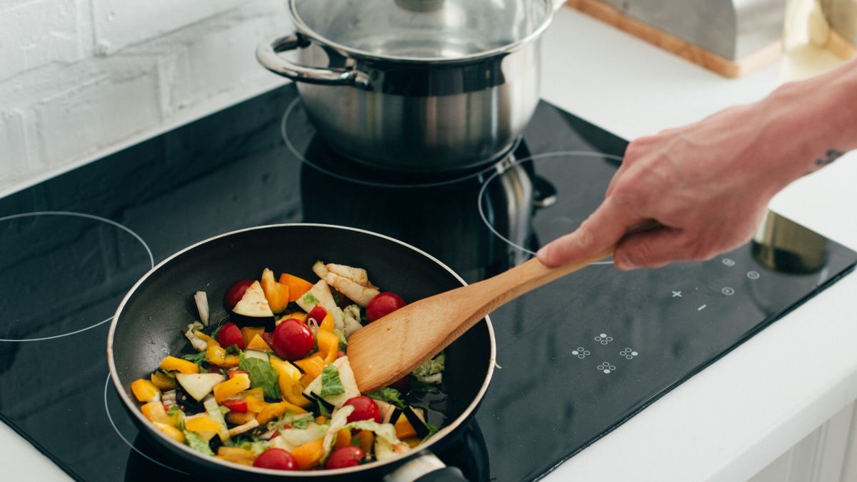 La poêle antiadhésive à 20 euros qui révolutionne votre cuisine