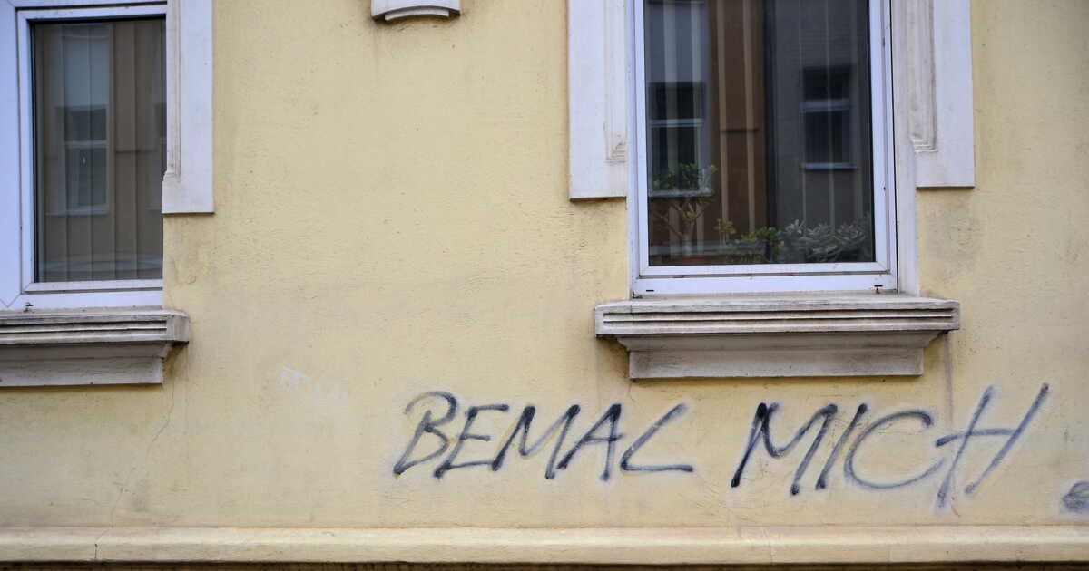 Que faire si votre façade est taguée : guide complet de vos recours