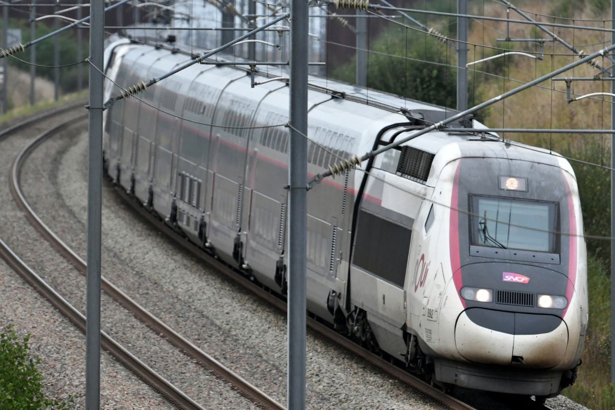 Un voyage cauchemardesque dans un TGV : un blocage de 8 heures dans un tunnel de Marseille