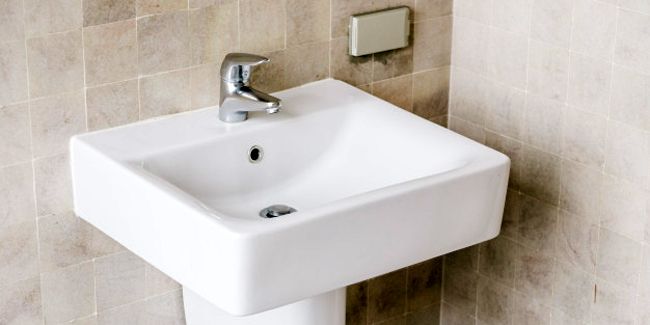 Poser un lavabo soi-même : les secrets d'une installation réussie