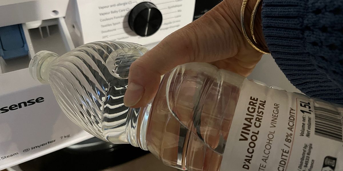 Vinaigre blanc : l'allié secret pour des appareils électroménagers en pleine forme