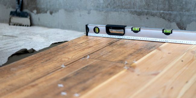 Recouvrir son carrelage au sol sans tracas : les meilleures solutions