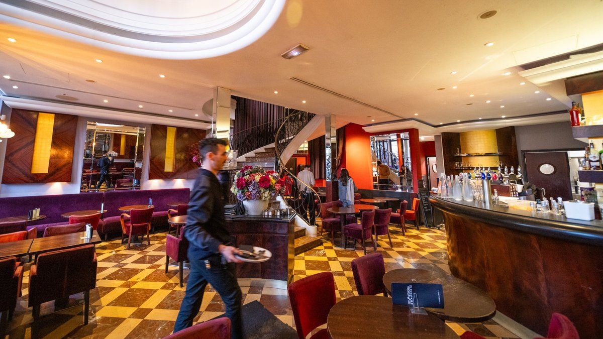 La colère des restaurateurs face à la réforme des titres-restaurant