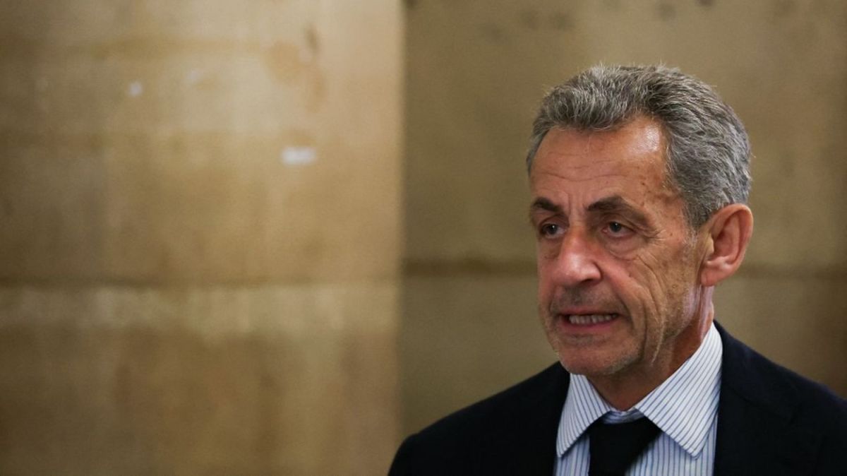Nicolas Sarkozy face à la cour : un procès aux enjeux cruciaux