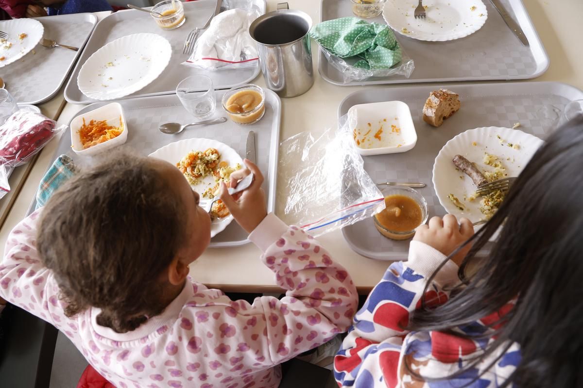 Pessac : le maire défend les services aux familles face à la critique