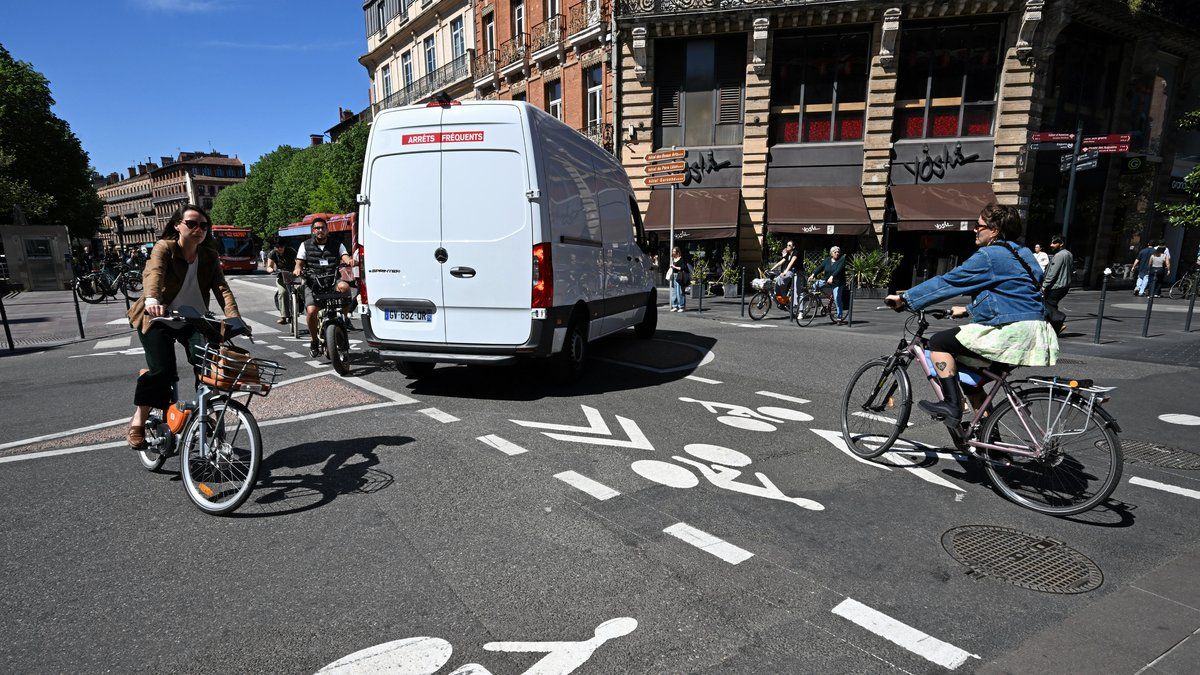 Accidents à répétition : l'intersection controversée de Toulouse fait débat