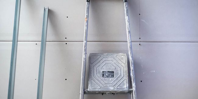 Les erreurs courantes lors de la pose de plaques de plâtre : ce qu'il faut éviter