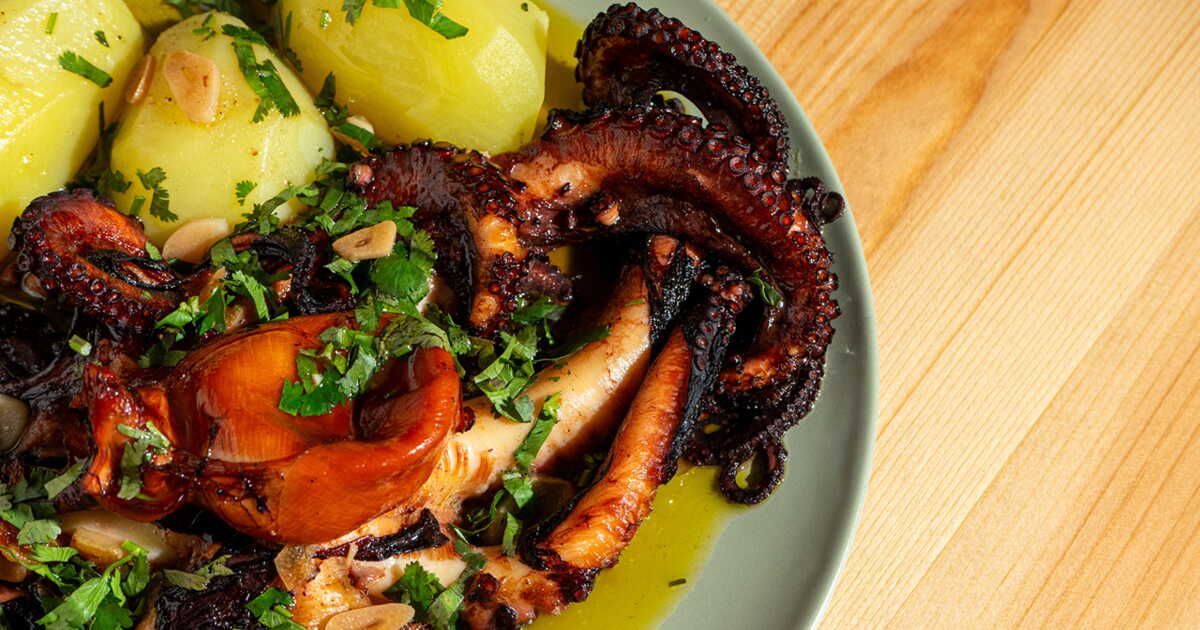 les délices incontournables de lisbonne : 8 plats à savourer absolument