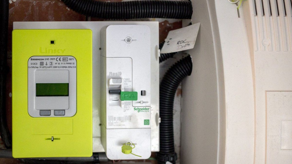 Un homme condamné pour trafic de compteurs électriques : un tournant historique en France