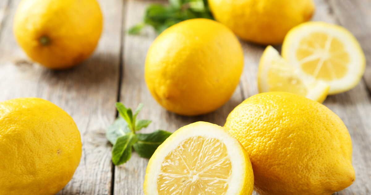 L'astuce incontournable pour presser un citron sans pépins