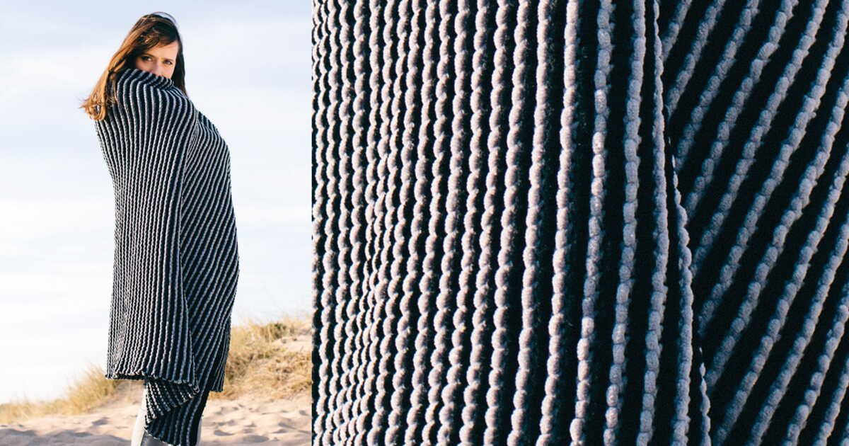 Un plaid rayé noir et gris pour embellir votre intérieur