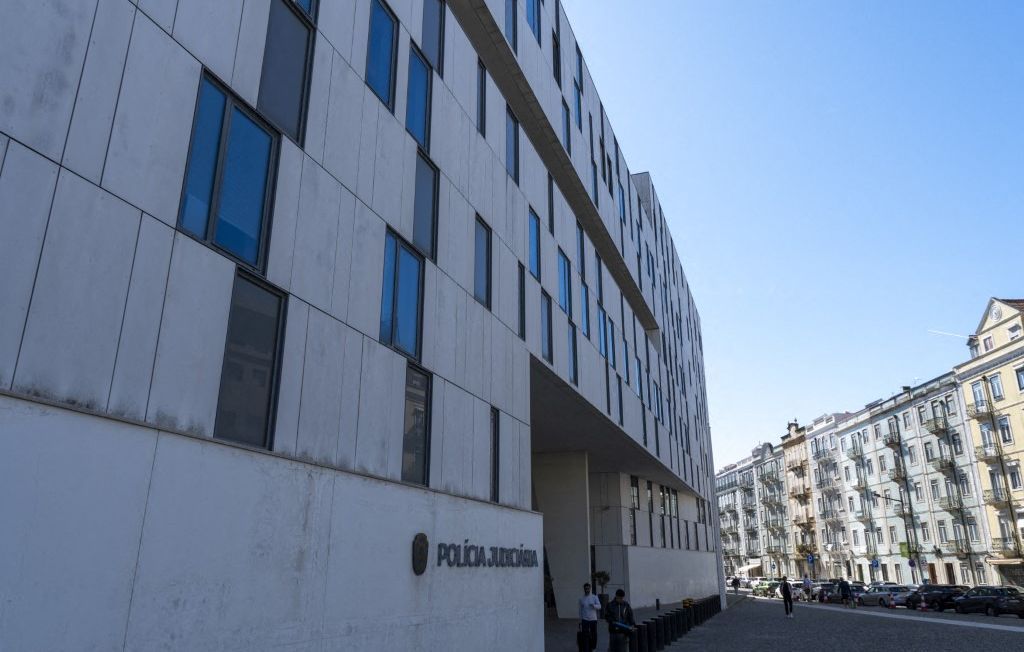 Placement des enfants retrouvés seuls au Portugal dans une famille d’accueil