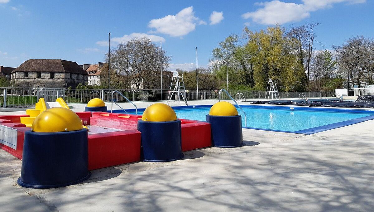 La piscine plein air de Kehl reprend vie avec des règles strictes