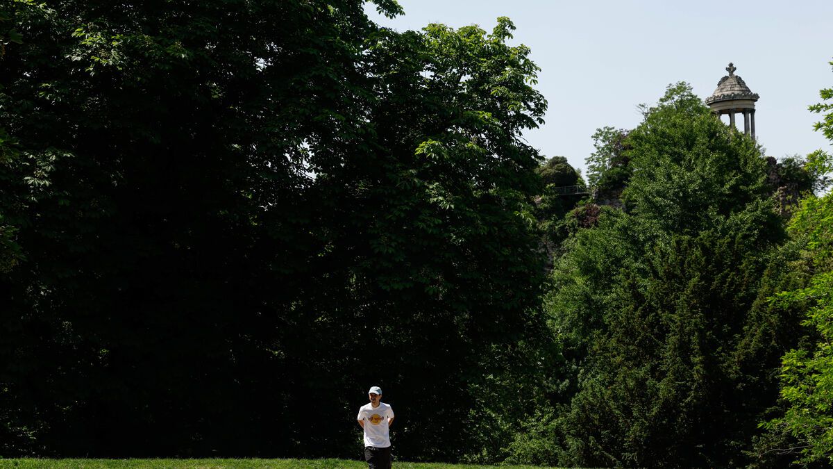 Chaleur inhabituelle : vigilance jaune pour 18 départements, Paris sur le devant de la scène