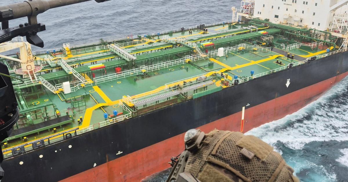 La marine française met la main sur un pétrolier lié à la ‘flotte fantôme’ russe