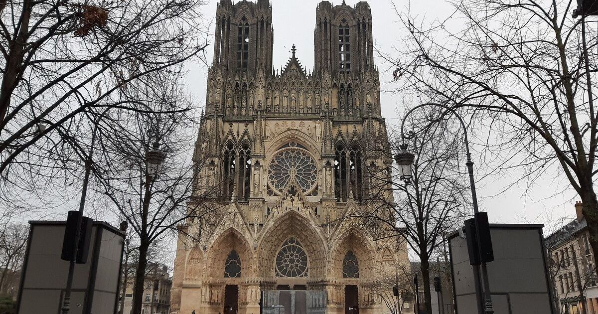 La cathédrale de Reims troublée par une évacuation inattendue