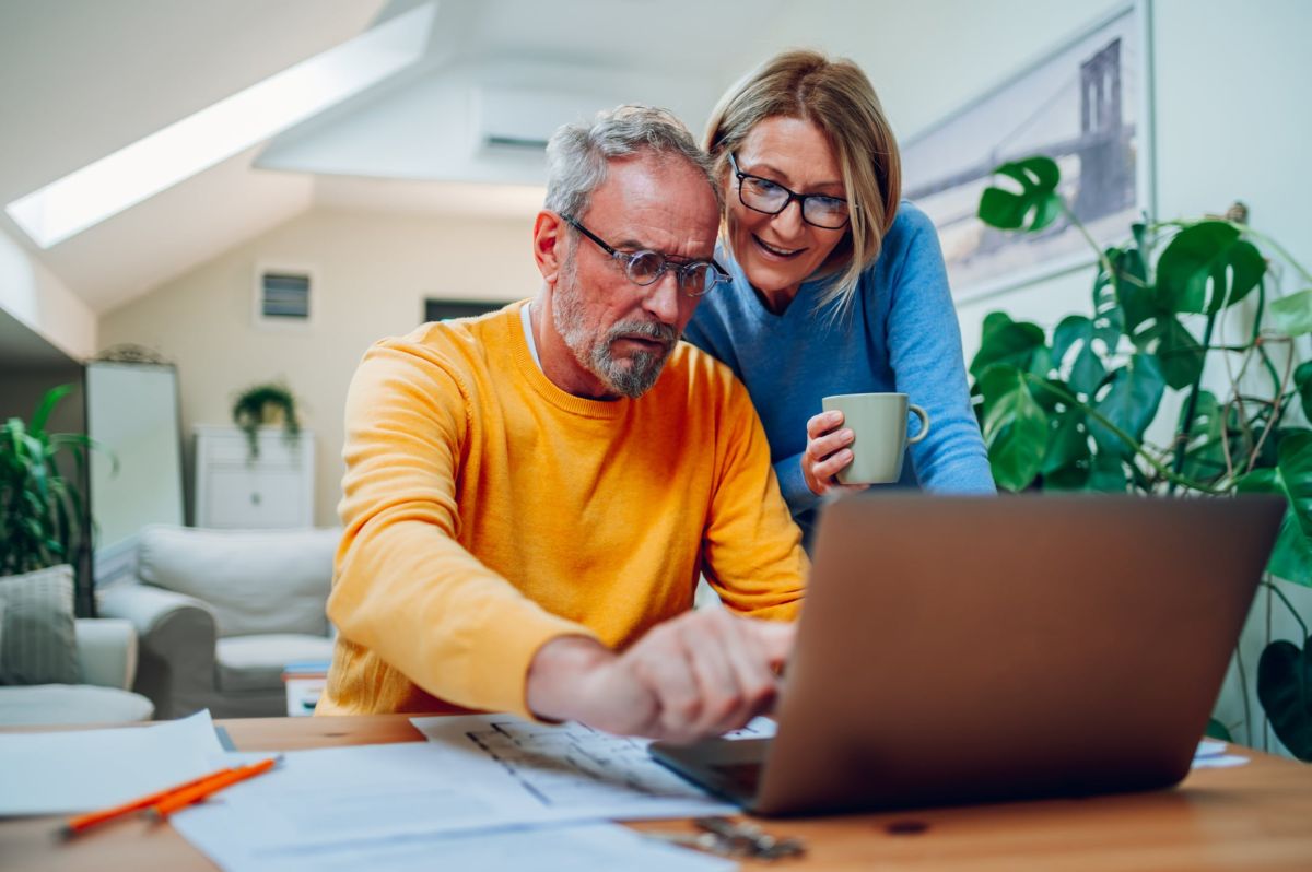 Face à la chute des rendements : comment des seniors réinventent leur épargne grâce à la diversification