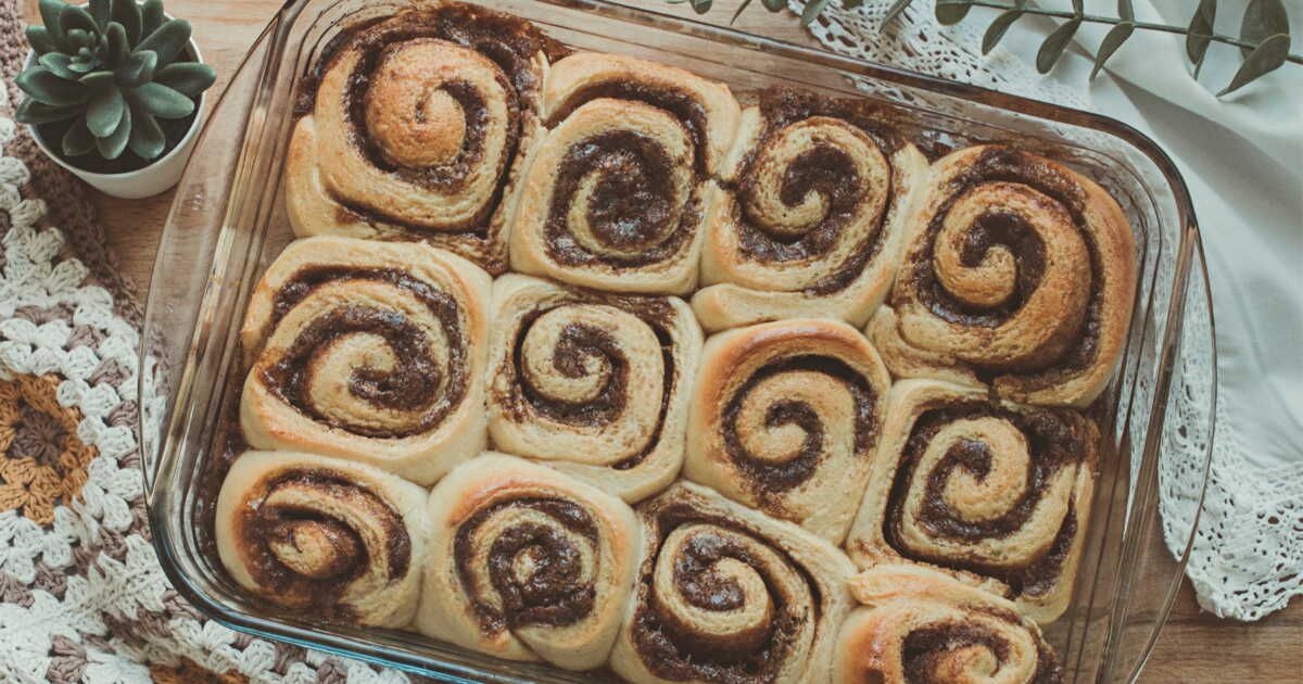 Ces cinnamon rolls maison qui réchauffent le cœur à Noël