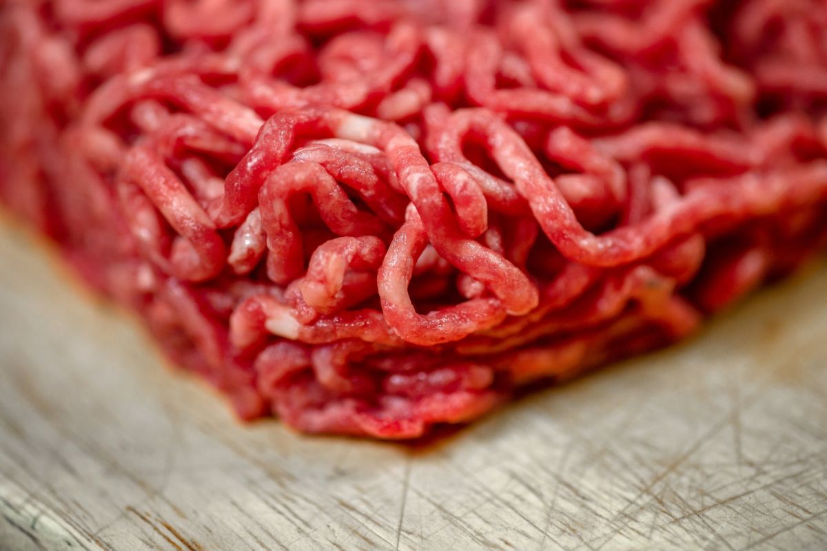 Découvrez le secret d'un steak haché juteux avec un glaçon
