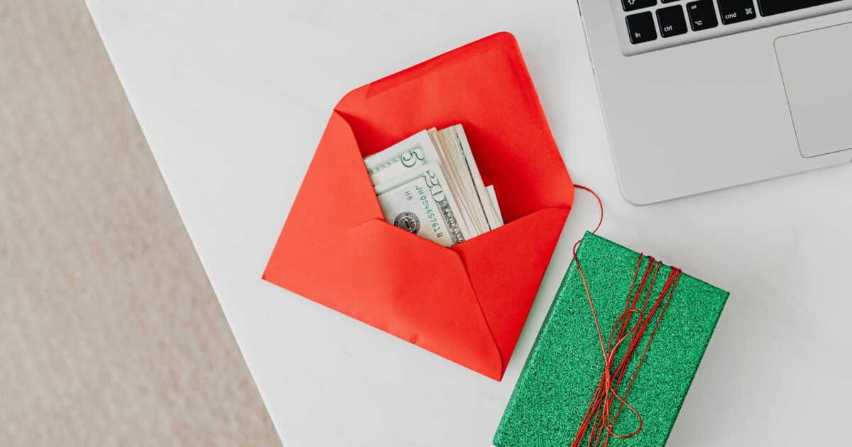 Prime de Noël 2024 : tout ce que vous devez savoir sur sa date et son montant