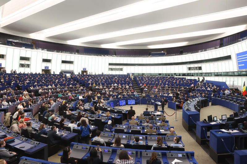 Accord commercial entre l'UE et les États-Unis : le feu vert du Parlement européen