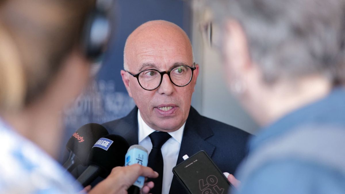 Éric Ciotti plaide pour une climatisation obligatoire dans les établissements de santé et les écoles